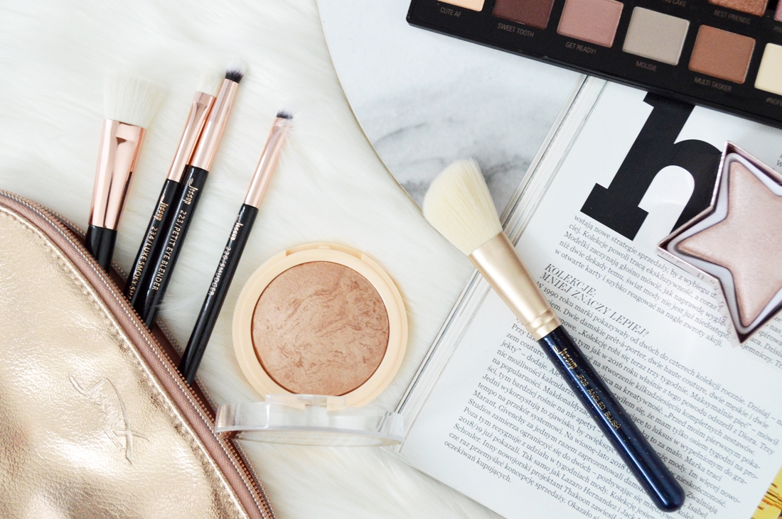 pędzel do różu i bronzera jessup